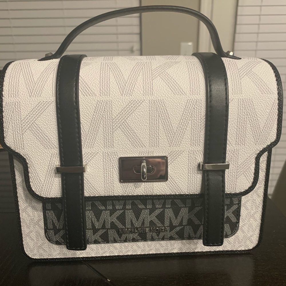 MICHAEL KORS TATIANA MD TH SATCHEL BRIGHT WHITE